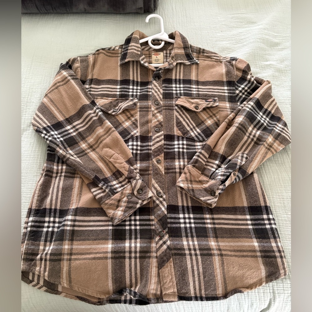 Dickies Tan and Black Checkered Shirt